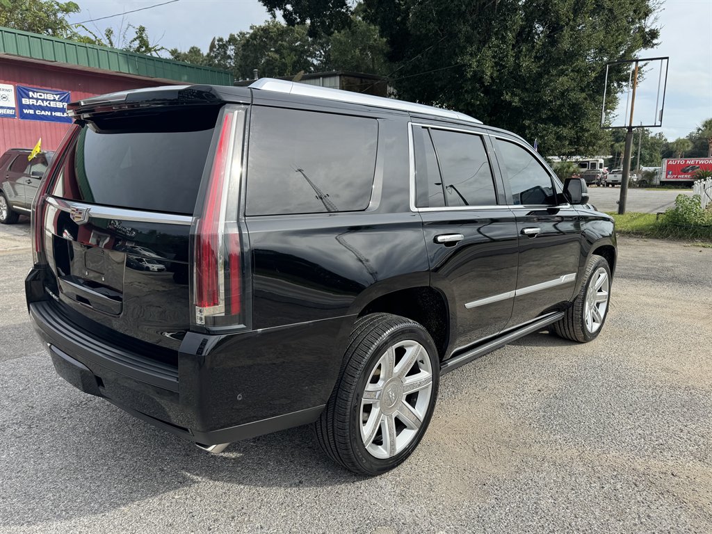 2018 Cadillac Escalade Premium Luxury - Photo 6