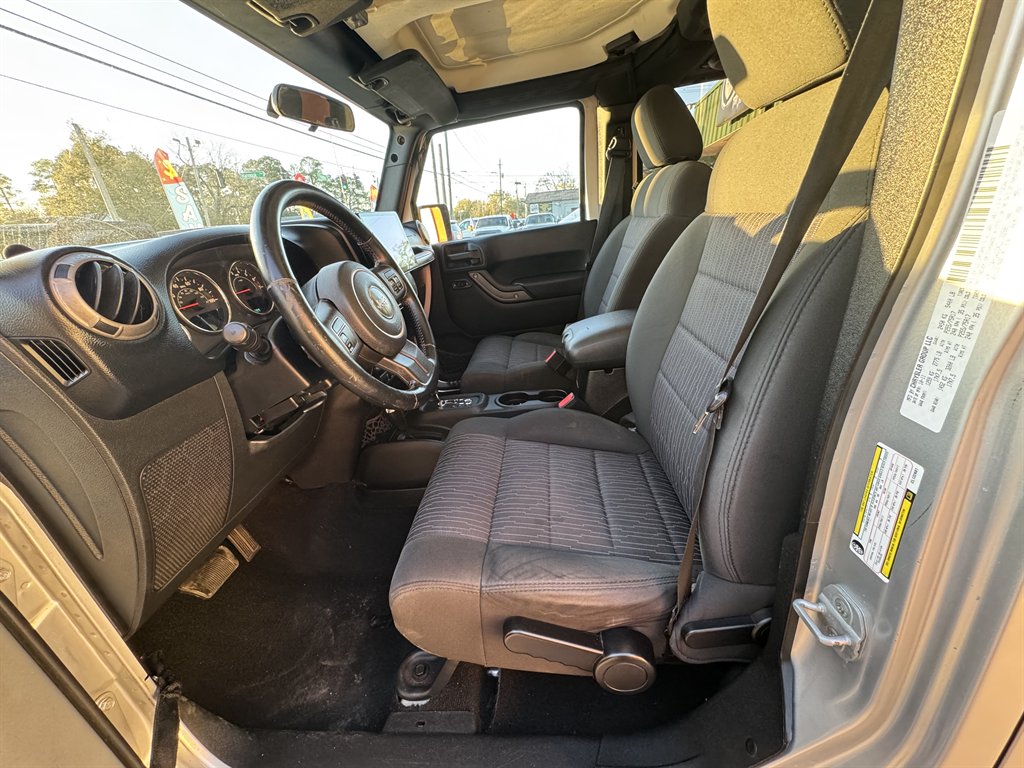 2012 Jeep Wrangler Unlimited Sport - Photo 10