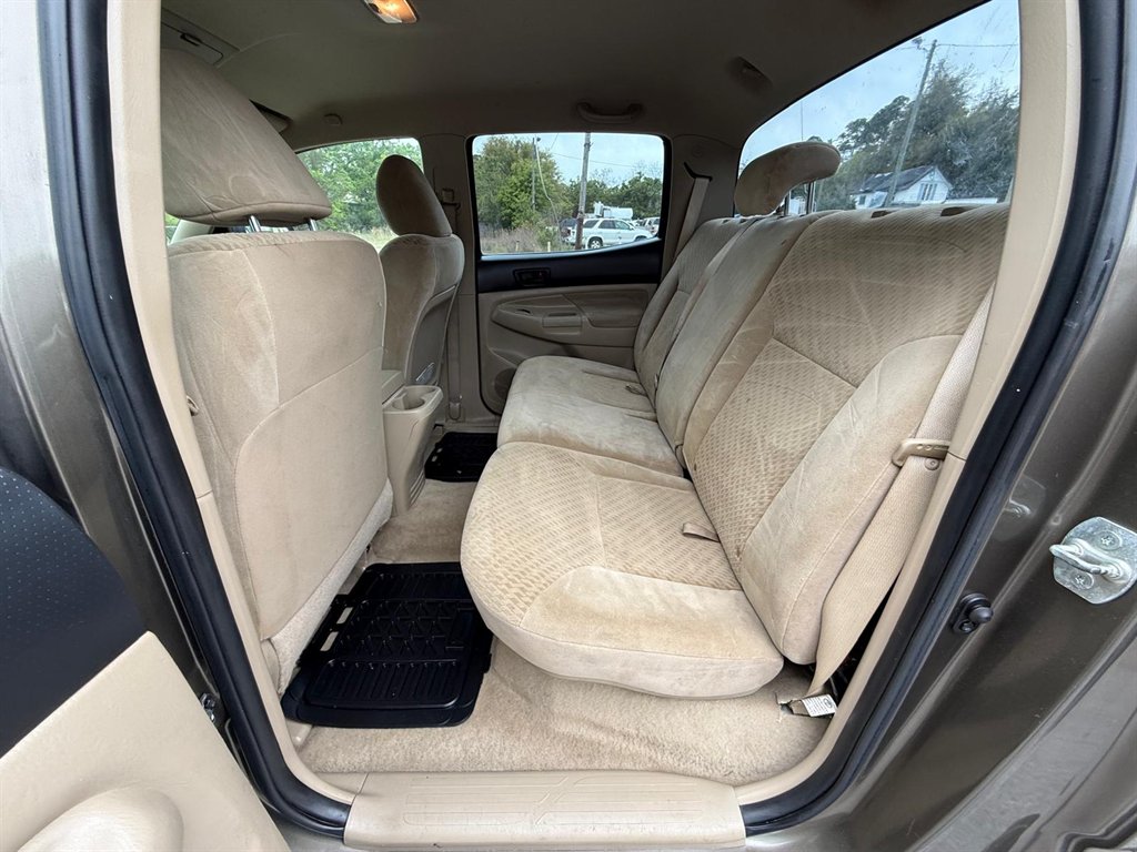 2010 Toyota Tacoma PreRunner - Photo 12