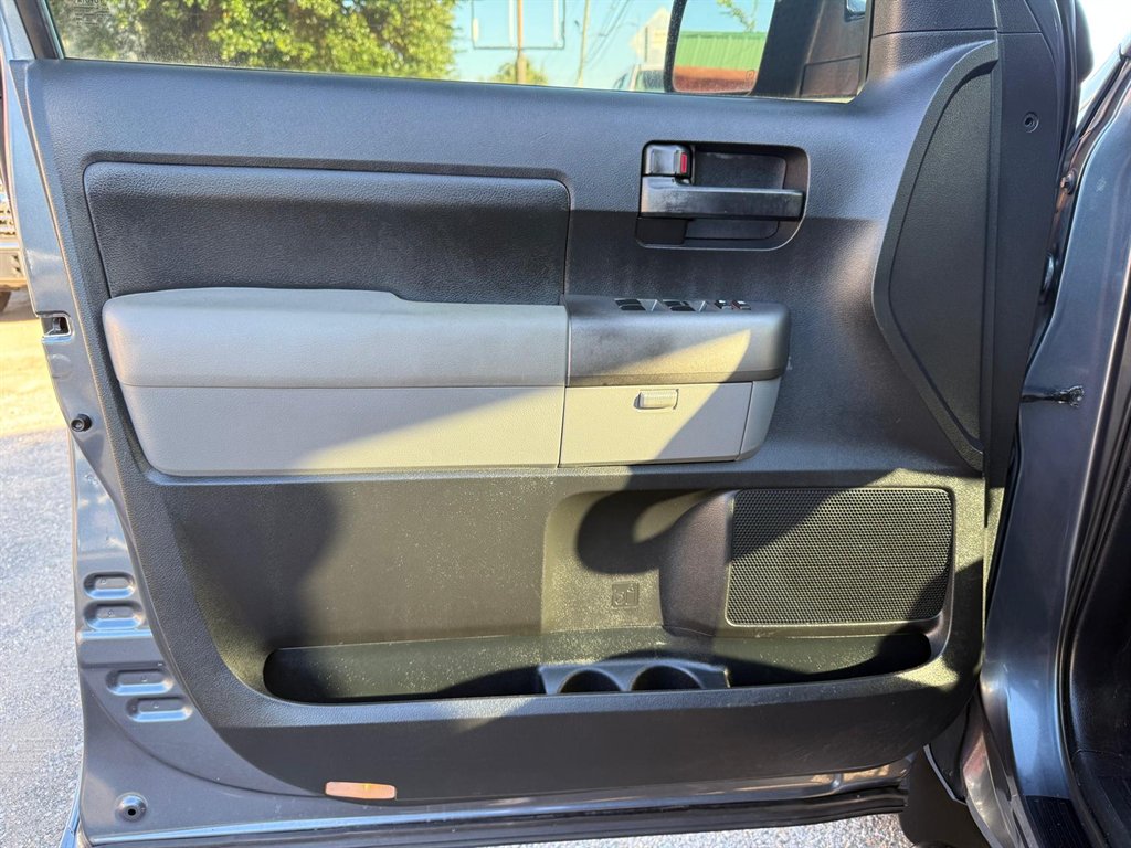 2010 Toyota Tundra Tundra Grade - Photo 11