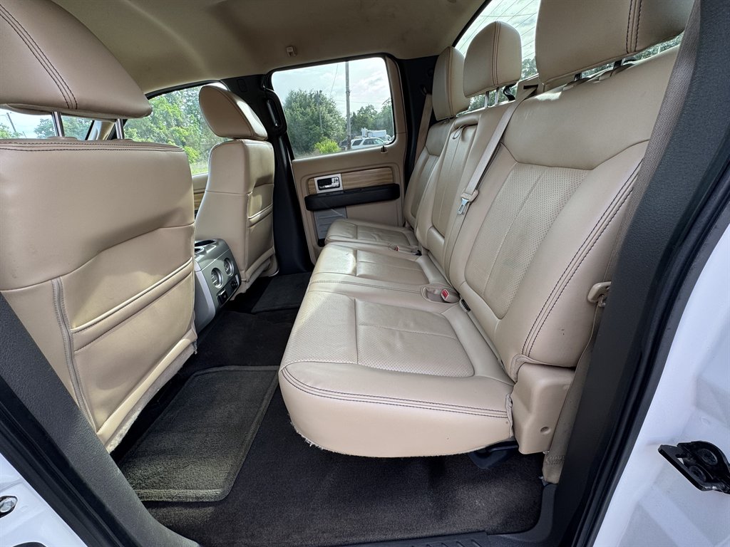 2011 Ford F-150 Lariat - Photo 12