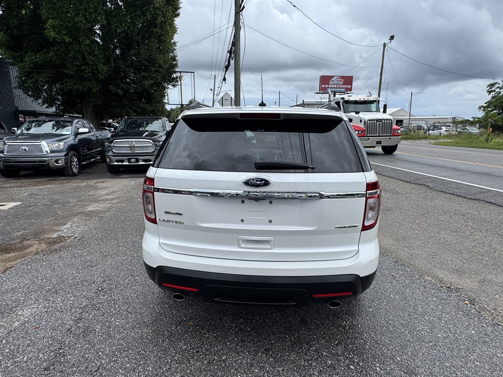 2014 Ford Explorer Limited - Photo 9