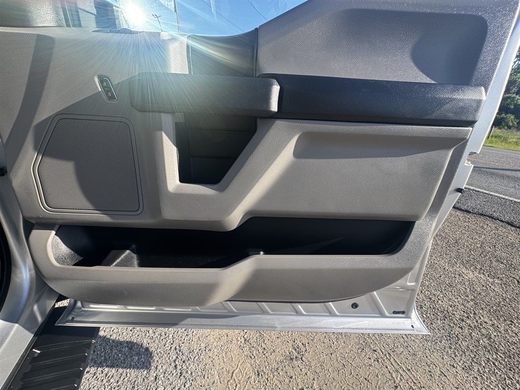 2015 Ford F-150 XL - Photo 17